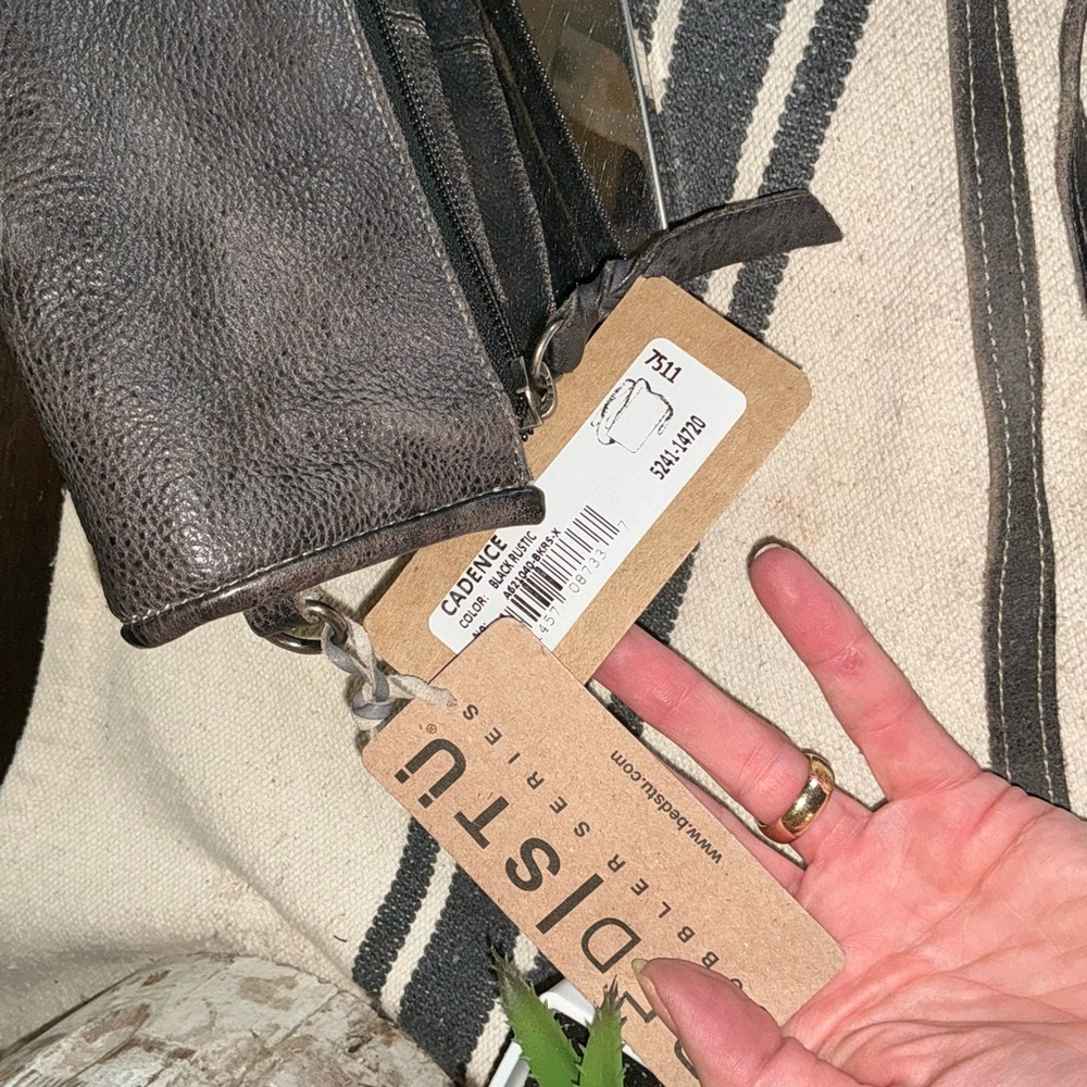 NWT Bed Stu Leather Amina Crossbody Clutch Wallet Black Rustic MSRP $185 - Picture 3 of 16